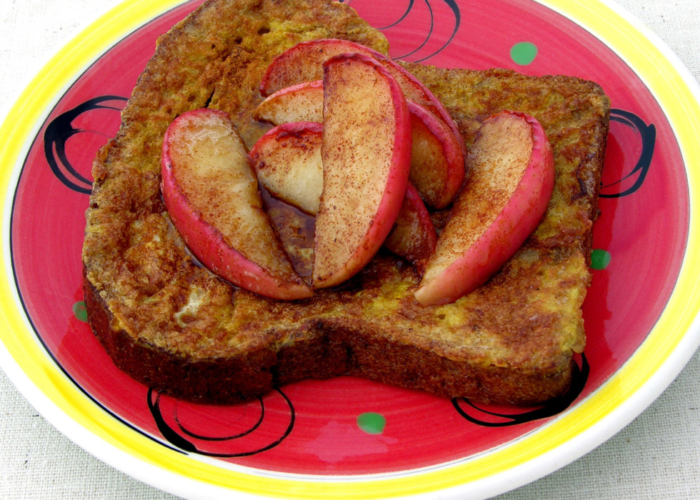 Apple And Cinnamon French Toast